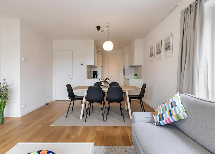 Walk 0301 * Blankenberge